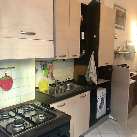 Via Cimarosa Apartman