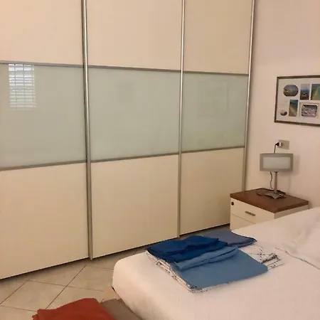 Via Cimarosa Apartman Follonica